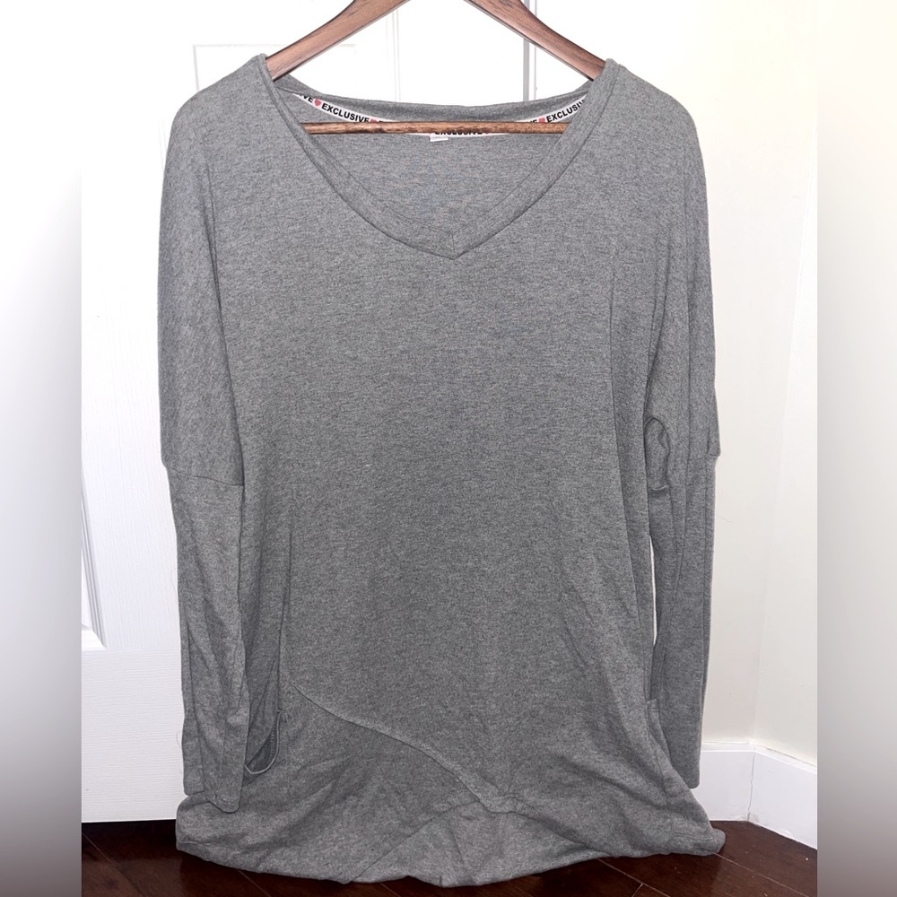 Oversized Grey Sweatshirt Asymmetrical Hemline with Pockets